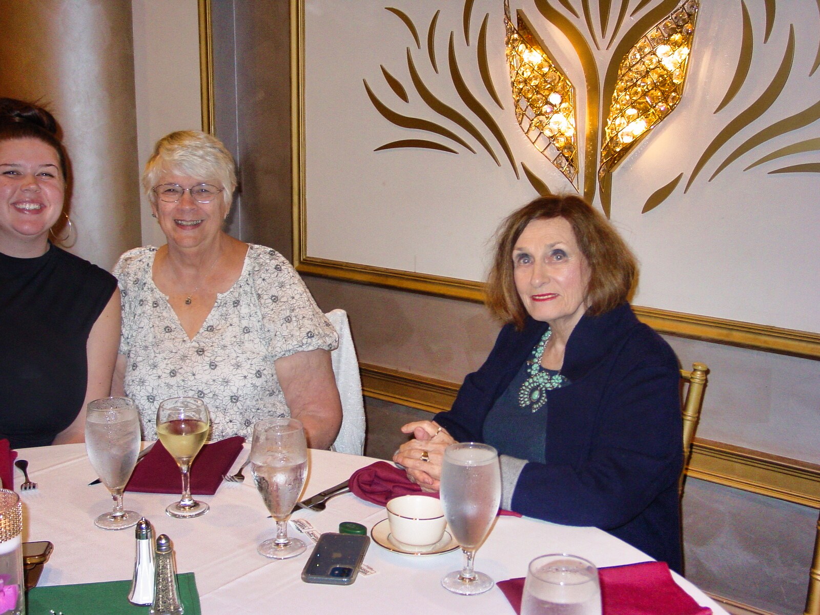 ./Gallery/2025 Legends Live Dinner Show/DSC00525.jpg